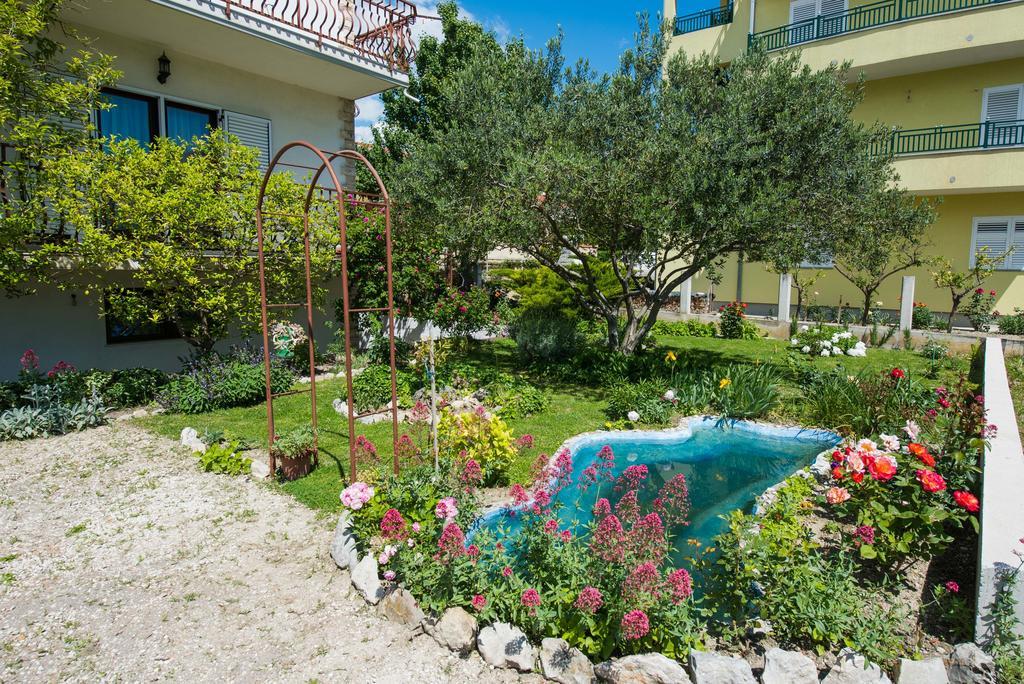 Apartments Maletic Kaštela Esterno foto