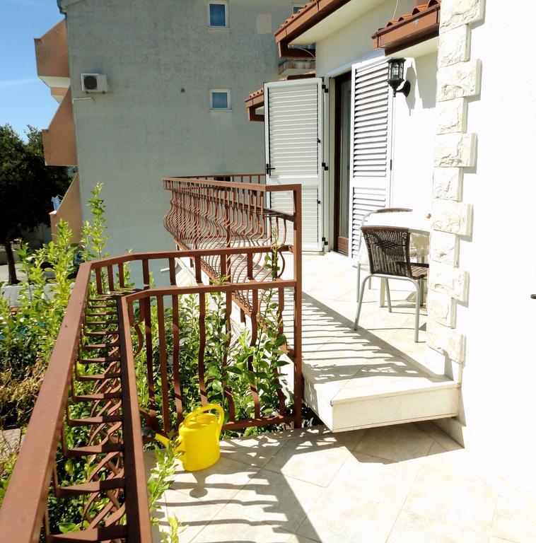Apartments Maletic Kaštela Esterno foto
